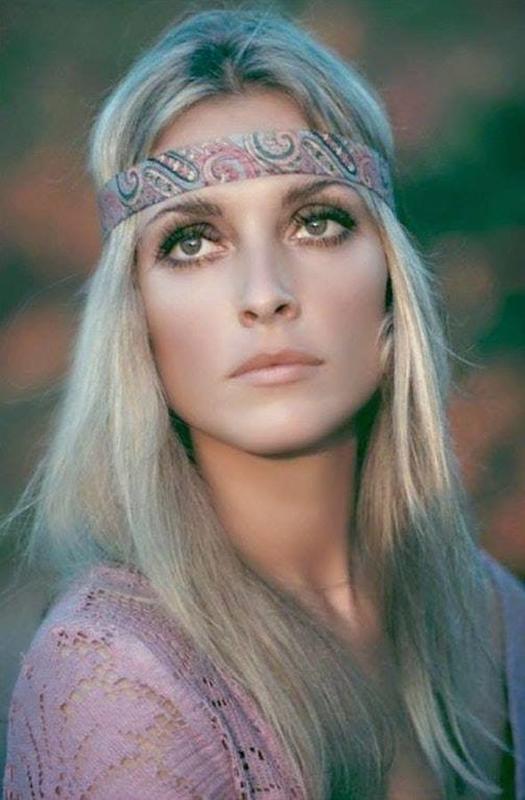 Here's a dreamy photo of Sharon Tate wearing a groovy headband in 1968. Tate made her film debut with the occult-themed film Eye of the Devil. Her most memorable performance would come a year later when she played Jennifer North in the 1967 cult classic, Valley of the Dolls. This role earned her a Golden Globe nomination. Tate was one of Hollywood's most promising up and comers and on January 20, 1968, she married director/producer Roman Polanski.