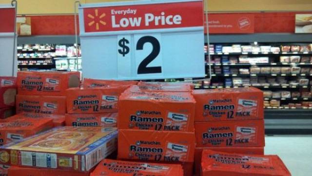 supermarket - Everyday Low Price $ 2 Ramen Ramen Do 12 Pack aruhan Ramen This 12 Pack Ramen Manchen Ramen