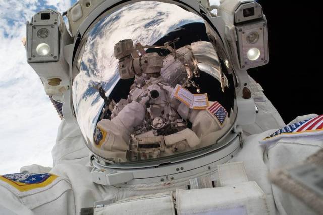 astronaut selfie