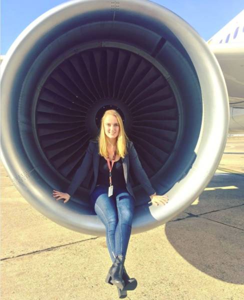 The 23-year-old flies Boeing 717 planes.