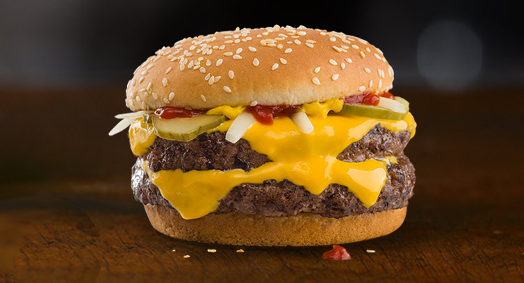 McDonald's also has some steam in its engine: the company allows orders to be customized and encourages its customers to do so through the app. "The advertised Quarter Pounder burger comes with cheese. We try to accommodate our customers' requests by allowing them to customize their orders."