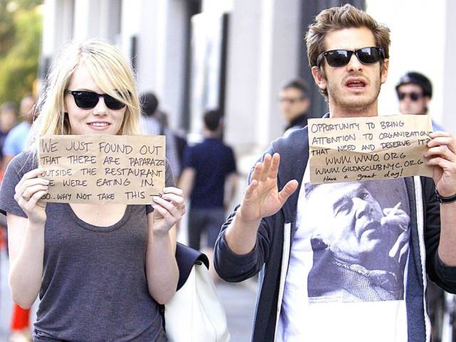 andrew garfield emma stone - We Just Found Out That There Are Paparazz Outside The Restaurant Le Were Eating In 50. Why Not Take This Opportunity To Bring Attention To Organizations That Need And Deserve It? Www Wwo Org Nyc.Org Have a great day!