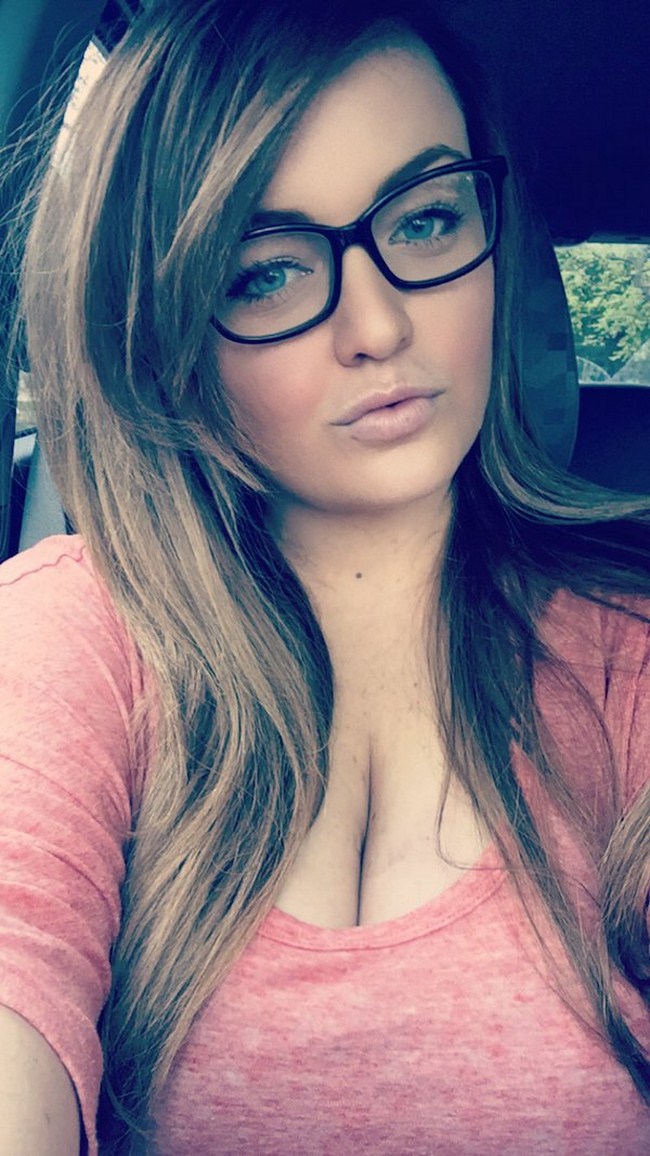 29 Girls Even More Sexy In Glasses