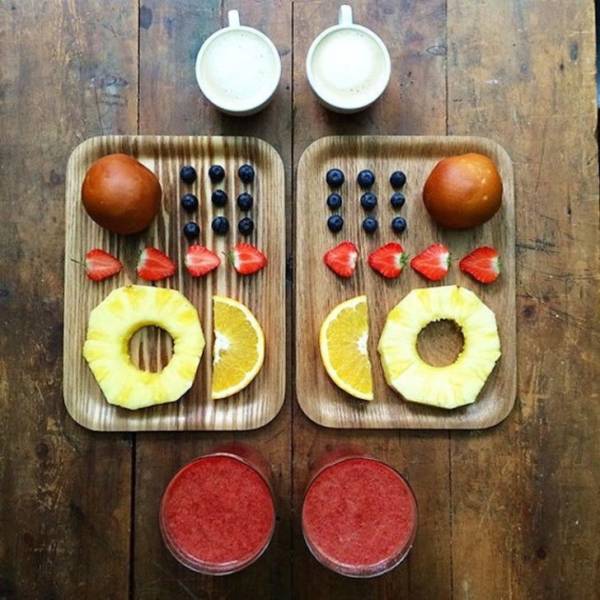 symmetrical healthy breakfast