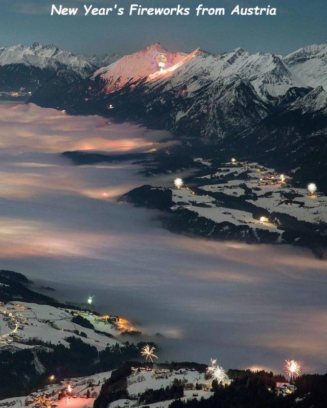 gondor calls the beacons are lit - New Year's Fireworks from Austria