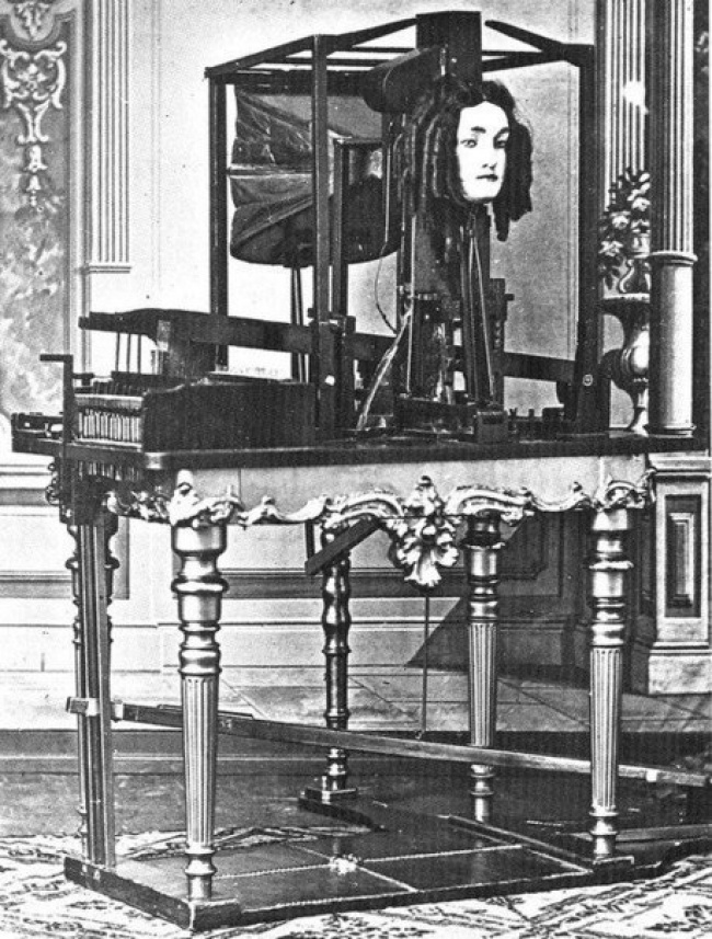 The automaton Euphonia that can imitate human speech, 1860s