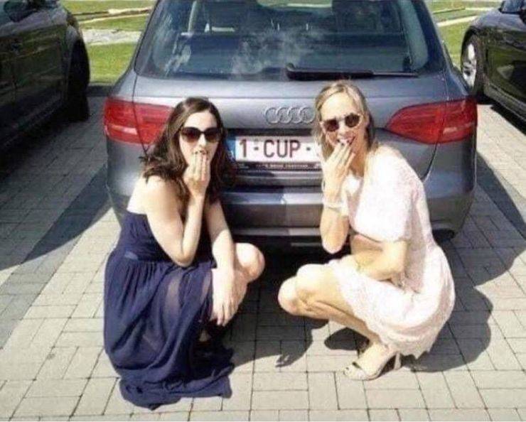 2 girls 1 cup car - 1Cup