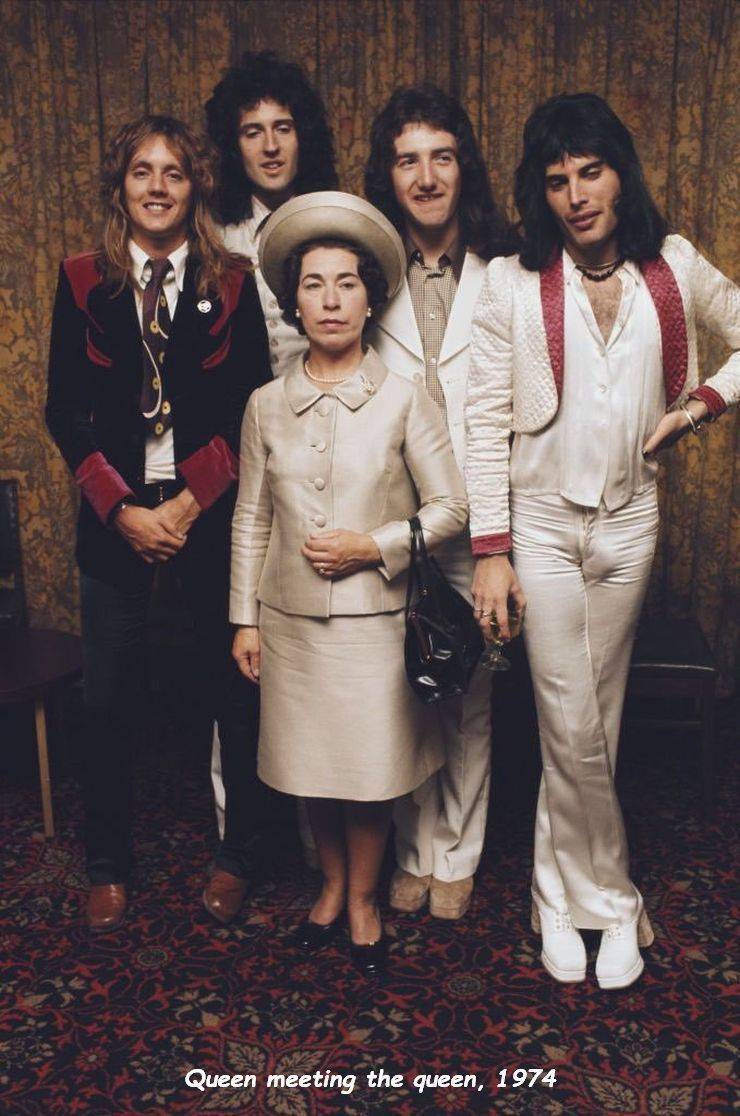 queen meets the queen 1974 - Queen meeting the queen, 1974