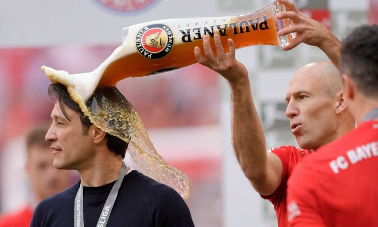 bayern munich beer celebration