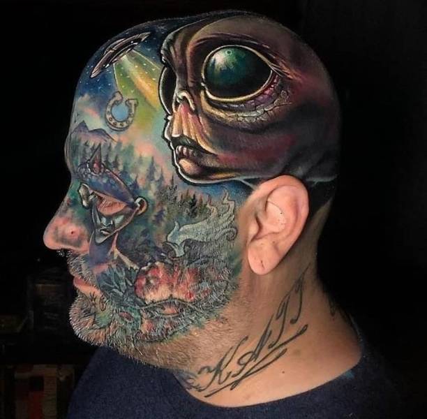 alien tattoo