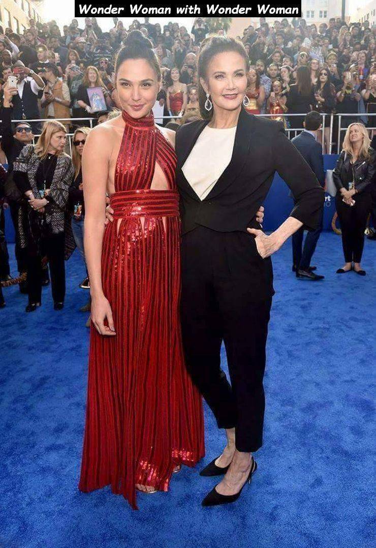 lynda carter gal gadot - Wonder Woman with Wonder Woman