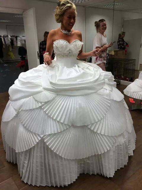 wedding dress fail