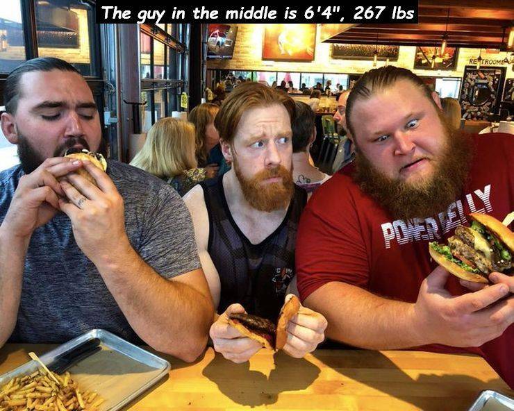 sheamus heavy machinery - The guy in the middle is 6'4", 267 lbs Ponday