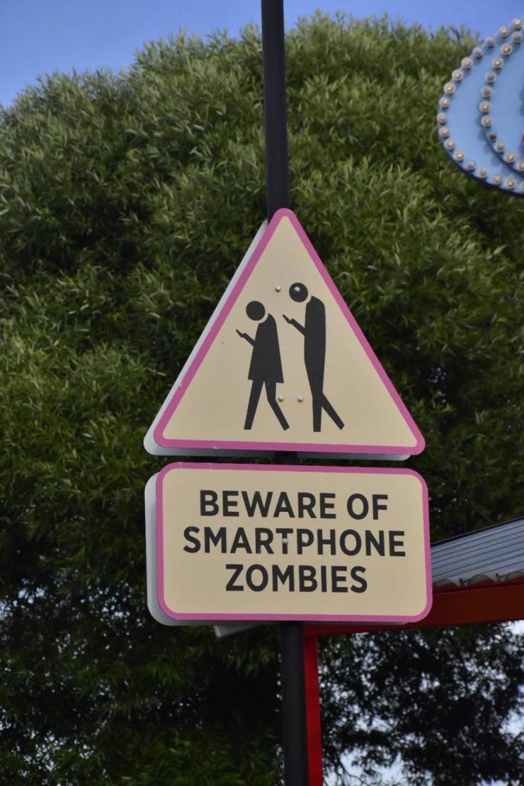 street sign - Beware Of Smartphone Zombies
