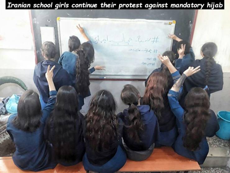 education - Iranian school girls continue their protest against mandatory hijab