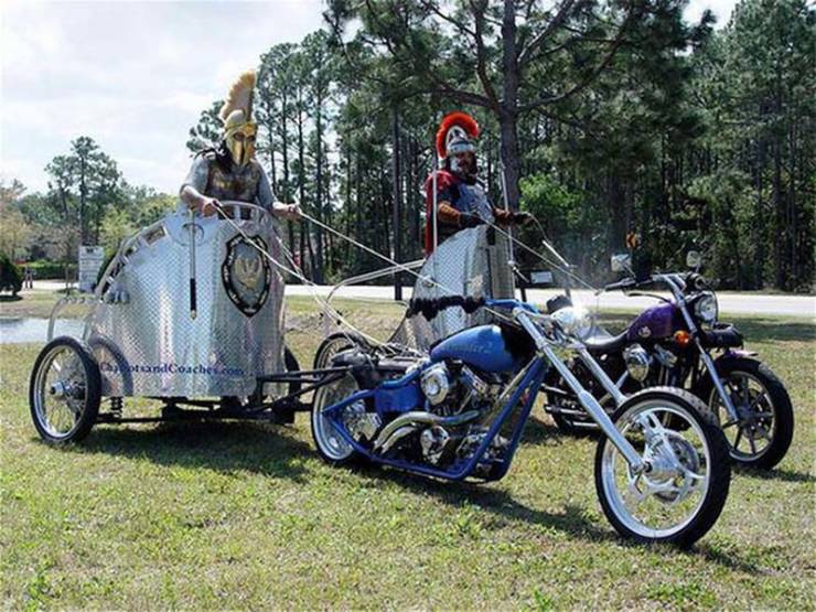 motorcycle chariot - Coach