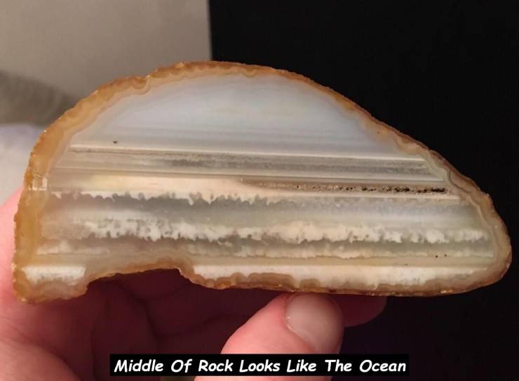 cool rock that looks like an ocean - Middle Of Rock Looks The Ocean
