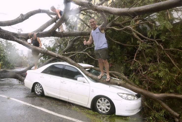 thousands of australian homes without power after cyclone hits