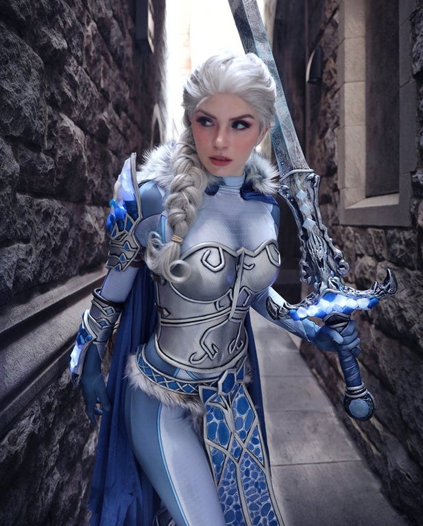 armoredheartcosplay elsa