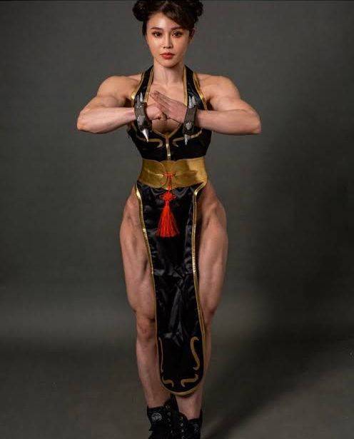 chun li cosplay bodybuilder