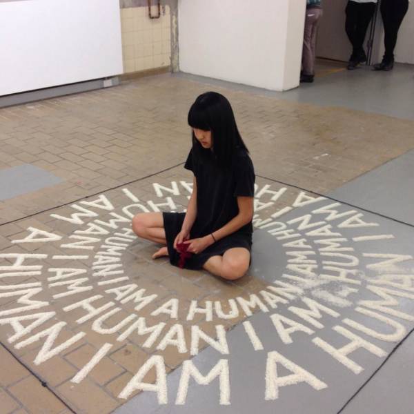 floor - Ahumi Tan