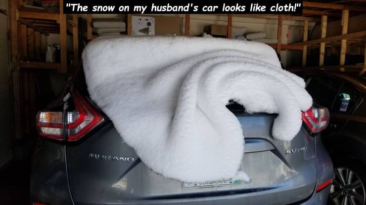 bumper - "The snow on my husband's car looks cloth!". Ano