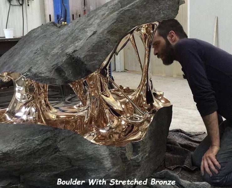 romain langlois sculpture - Boulder With Stretched Bronze