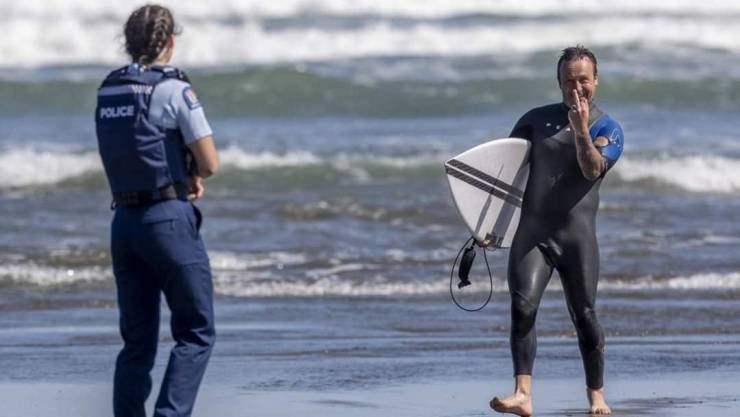 cool and random pics - wetsuit