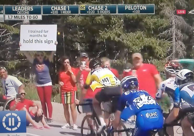 road bicycle - Leaders Ciccone 1.7 Miles To Go Chase 1 1 Rider Gc Chase 2 5 Riders Peloton Live I trained for months to hold this signs 141 Uhc