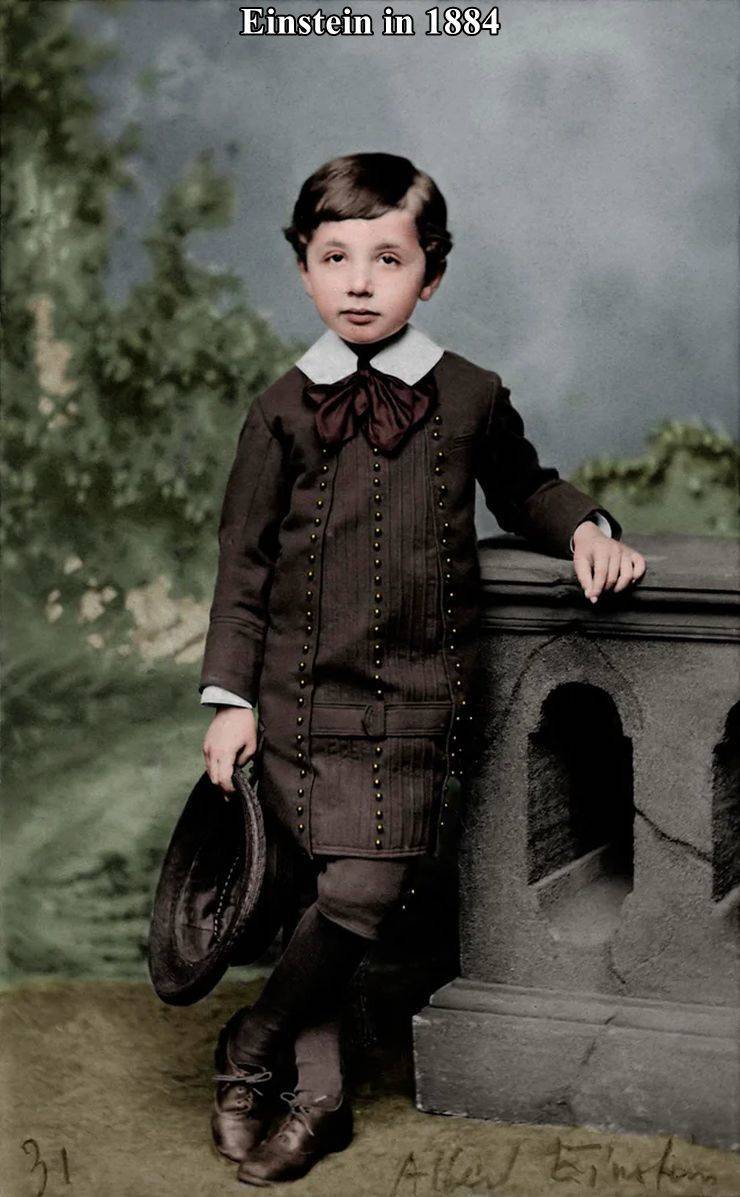 albert einstein with a magnetic compass - Einstein in 1884