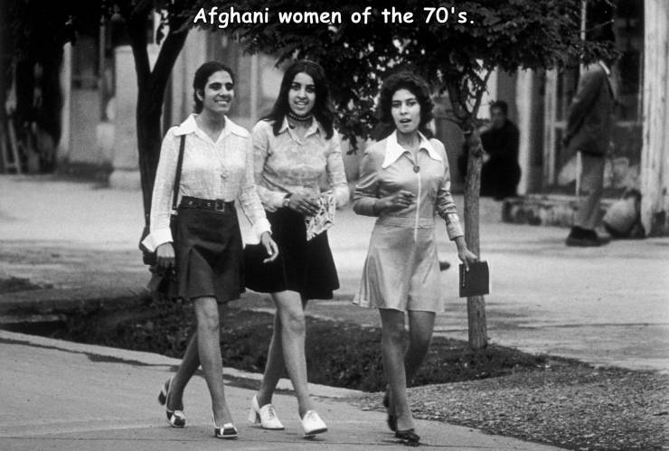 afghanistan pre taliban - Afghani women of the 70's.