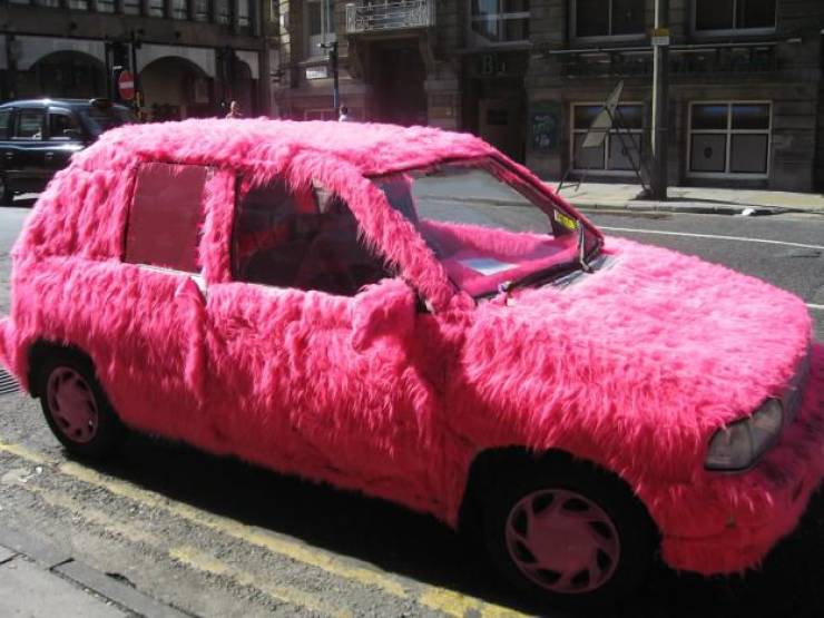 pink car - Man
