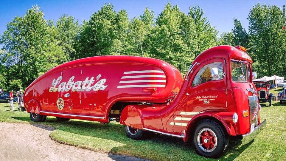 1947 labatt brewing co streamliner