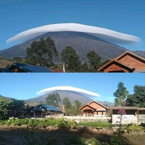 lenticular cloud covered up the crater of mount rinjani