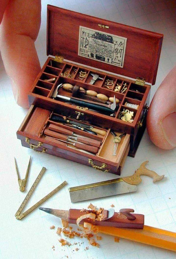 tiny tool box - In