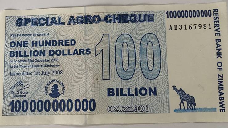 fascinating photos - zimbabwe dollars one hundred billion dollars