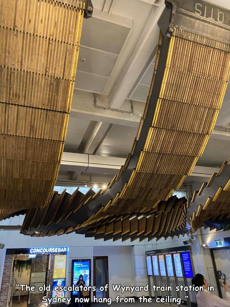 landmark - Sllo Concoursebar Vip "The old escalators of Wynyard train station in Sydney now hang from the ceiling."
