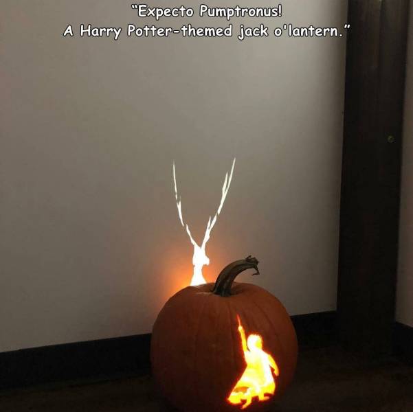 harry potter expecto patronum pumpkin carving - "Expecto Pumptronus! A Harry Potterthemed jack o'lantern."