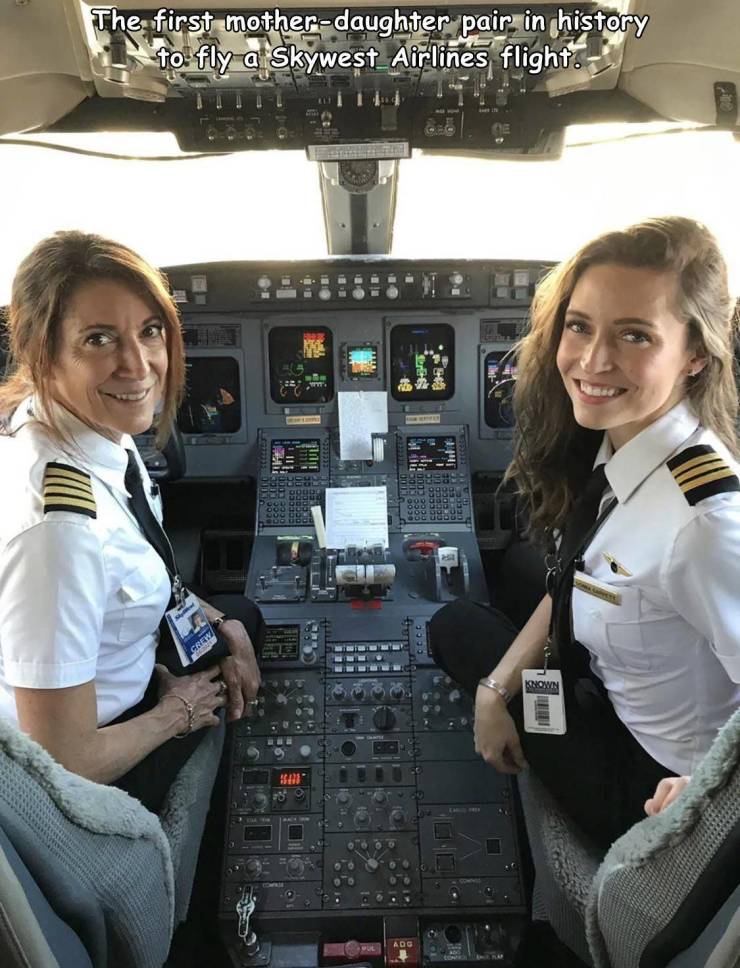 skywest female pilot - The first motherdaughter pair in history to fly a Skywest Airlines flight. @. . Sasa 0902 Mou Go Known . Sa Aqg