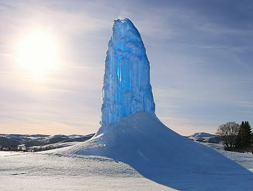 funny random pics - frozen geyser