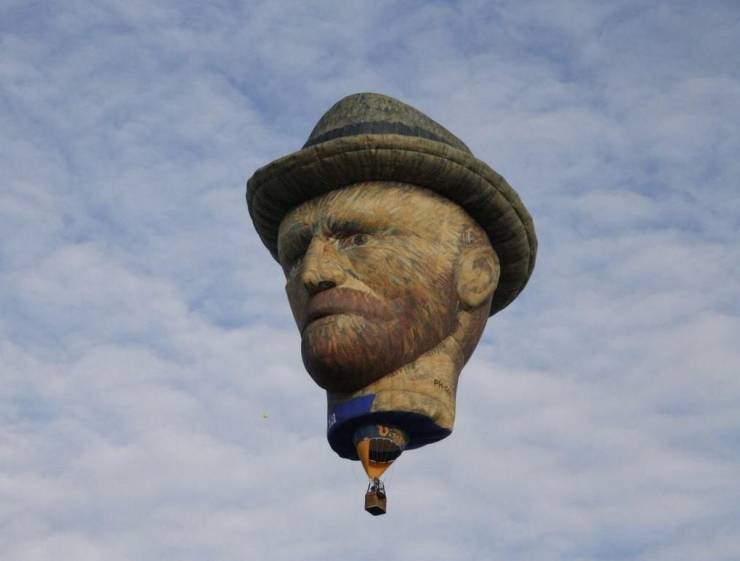 random photos and cool pics - air balloon head