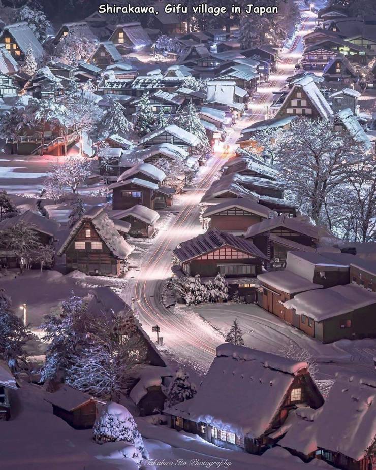 funny random pics - winter wonderland village - Shirakawa, Gifu village in Japan A Takahiro Sto Photography