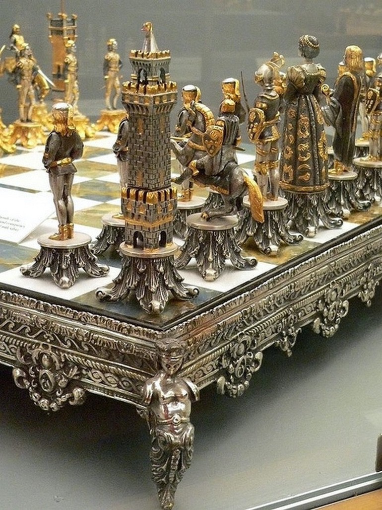 amazing chess board