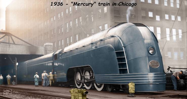 mercury train - 1936 "Mercury" train in Chicago Central Que