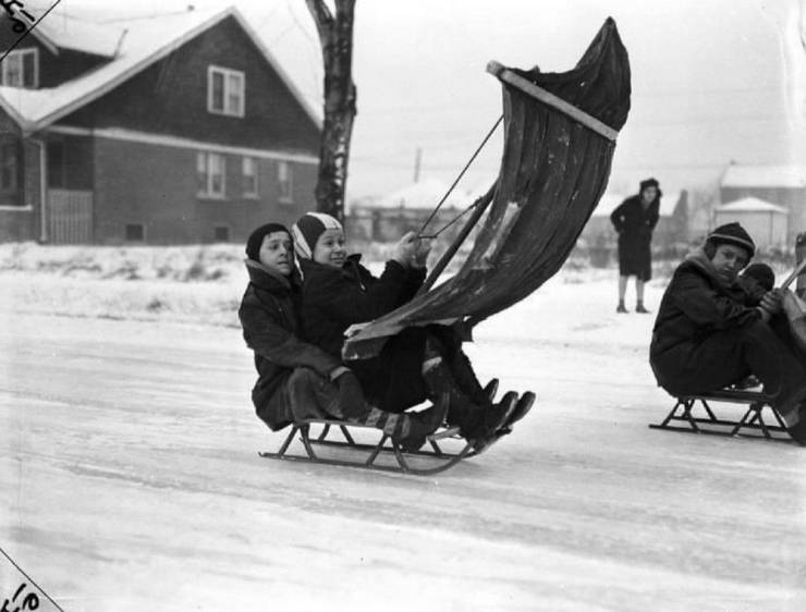 1930s sledding - X