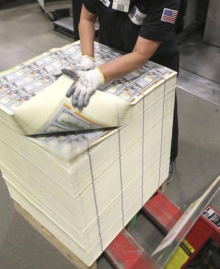 wtf pics - much money is a stack