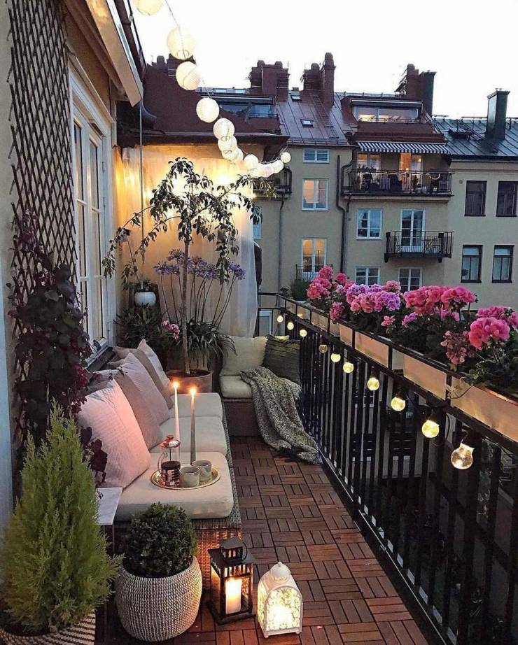 funny memes and pics - balcony garden -