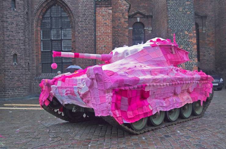 cool pics - army tank covered in pink knitted shawl