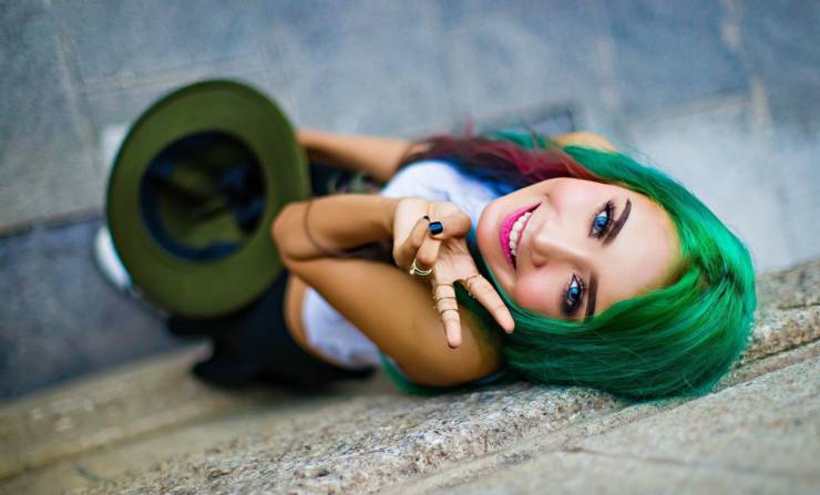 smile girl green hair