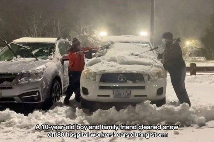 Snow - A 10yearold boy and family friend cleaned snow off 80 hospital workers' cars during storm